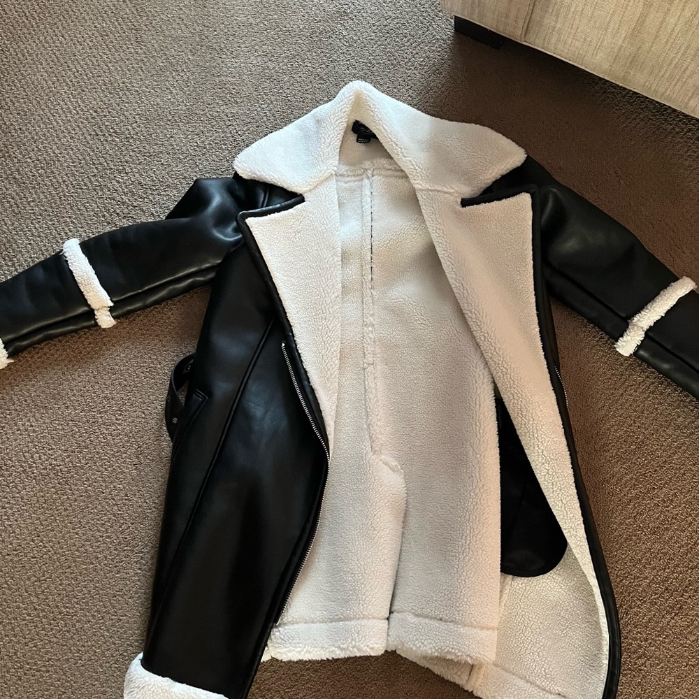Noize Women’s Coat - Picture 2 of 4